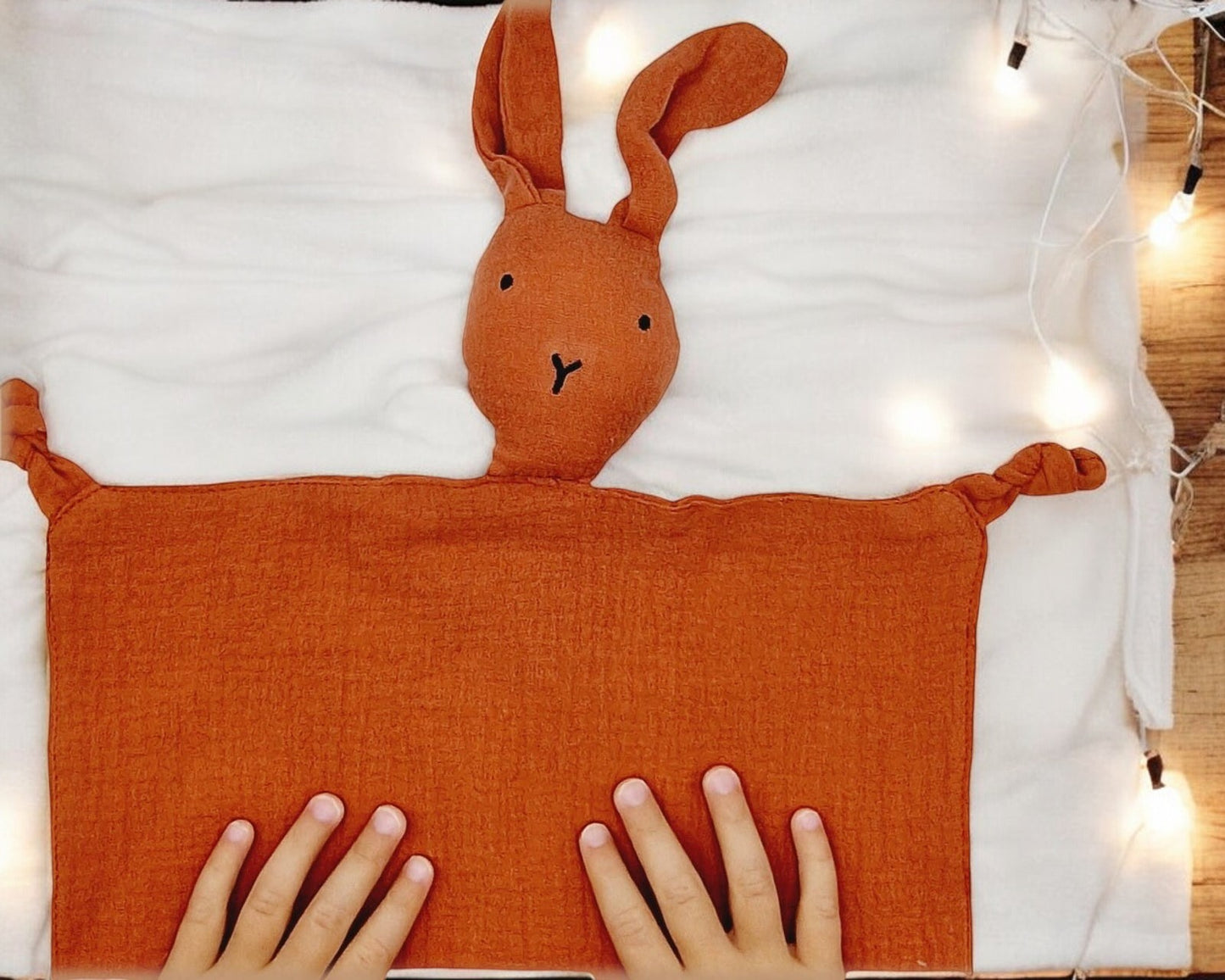 Doudou lapin en gaze de coton - Personnalisé